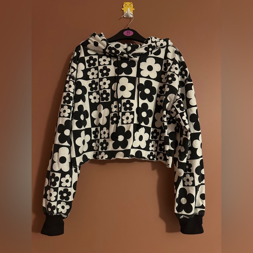 Wild Fable cropped hoodie